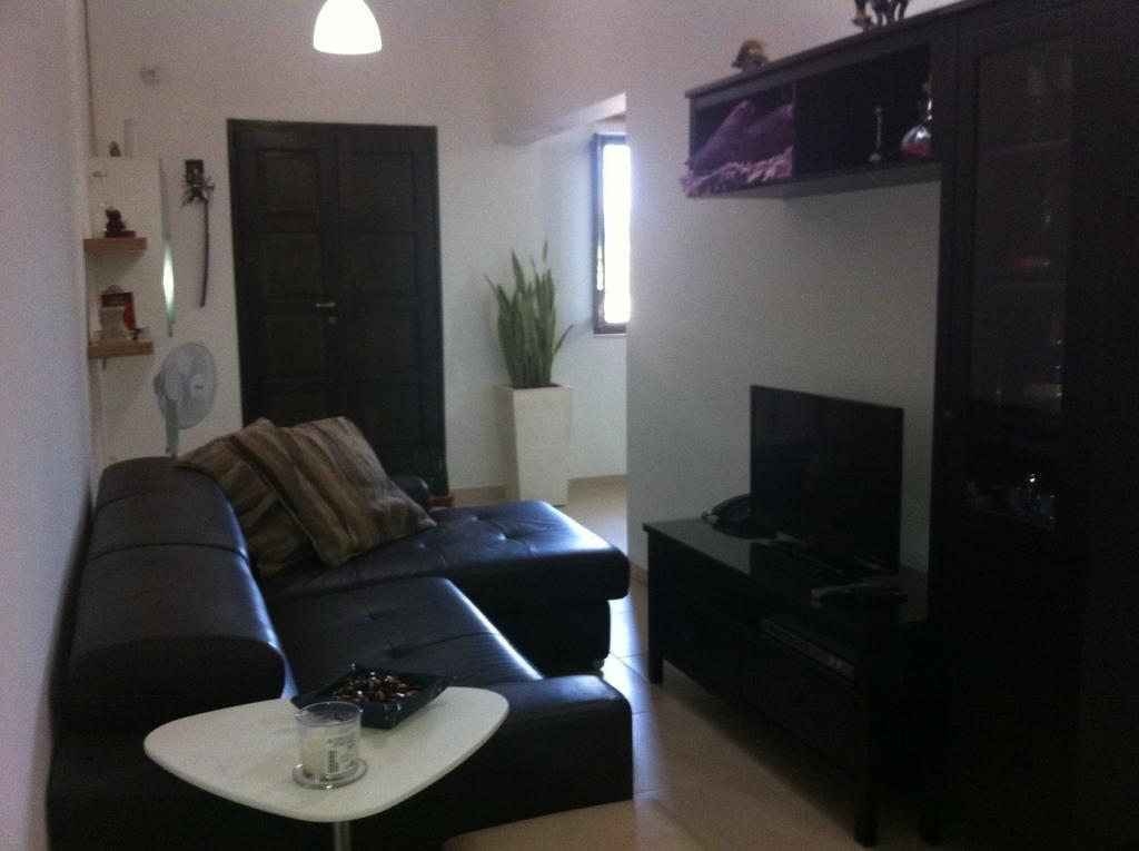 Genista Apartment Kalkara Phòng bức ảnh